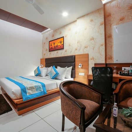Hotel Grand Regency By Jmd Group Near Delhi Igi Airport Neu-Delhi Exterior foto