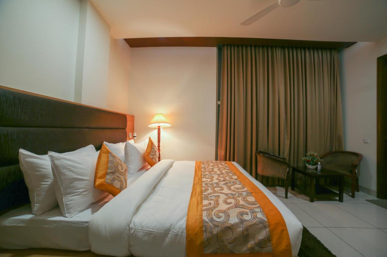 Hotel Grand Regency By Jmd Group Near Delhi Igi Airport Neu-Delhi Exterior foto
