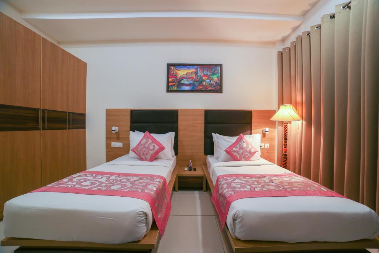 Hotel Grand Regency By Jmd Group Near Delhi Igi Airport Neu-Delhi Exterior foto